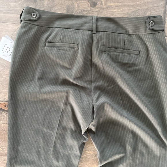 Relativity Olive Stripe Pant, size 12P - Picture 8 of 12